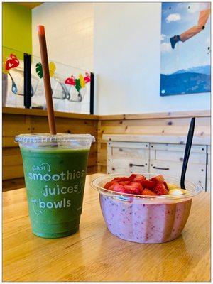 Apple 'N Greens and Chunky Strawberry Bowl. Much needed fuel after my Mission Peak Hike. #dinner #HealthyMeal