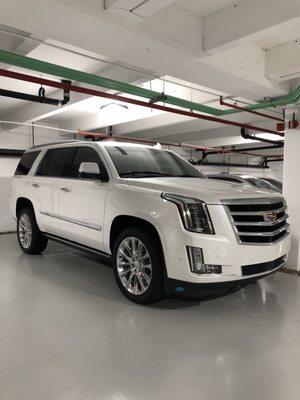 Complete detail ' Escalade