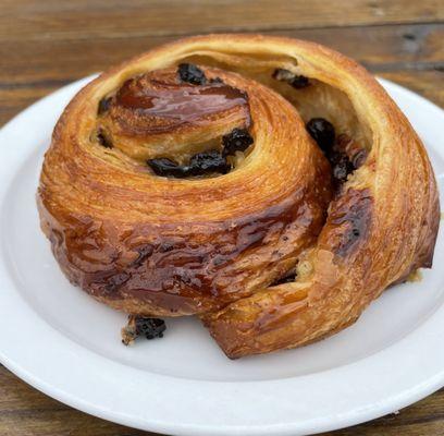 Pain au raisin very good