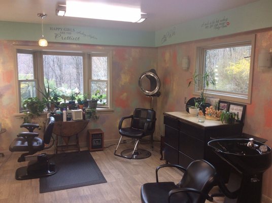 Beautiful, private "boutique salon" to meet your cut and color needs