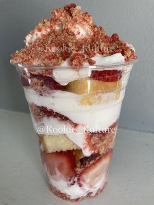 Strawberry Shortcake Crunch Cup