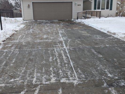 Our perfection of driveway snow removal & ice scraping