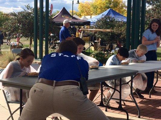 Apple pie Eating Contest... the little ones