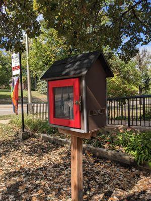 Community Book Box, 615 Vermillion St, Hastings