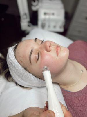 Skinwave hydrating facial