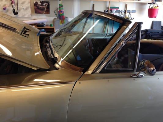 Not many glass guys understand how to install a windshield on an old school muscle car...these guys did it no sweat!