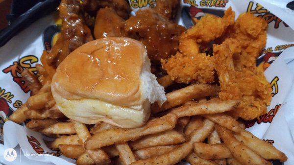 5 Wings + 5 Shrimp Sweet & Tangy with Fries