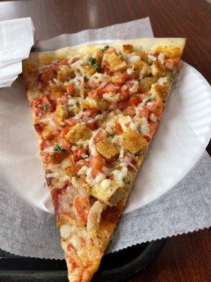 Tomatoes, Chicken, Onion Slice ($4.00)