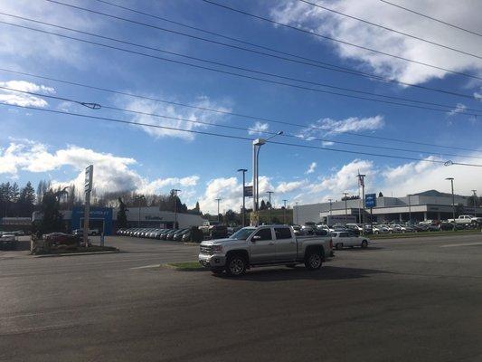 Easy Street car wash has sunshine but closed due to poor weather