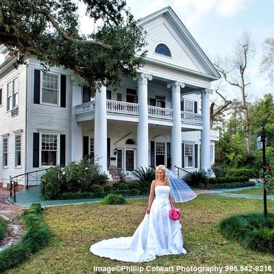 Bridal Session at Michabelle in Hammond, LA with Phillip Colwart Photography. 985.542.8216