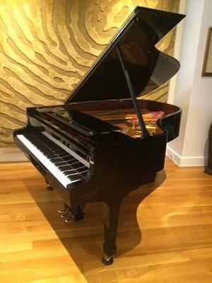 Steinway Model O at Park Avenue Pianos