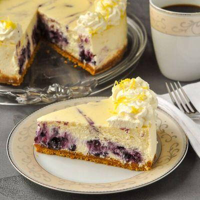 Lemon berry cheesecake