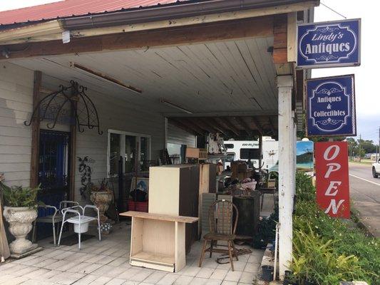 Country Store Antiques