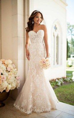 Wedding Gowns and Prom Dresses