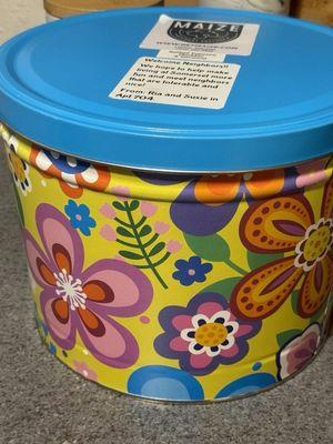 Maise Popcorn Company came out blazing with this psychidellic colored and groovy flower powered tin!