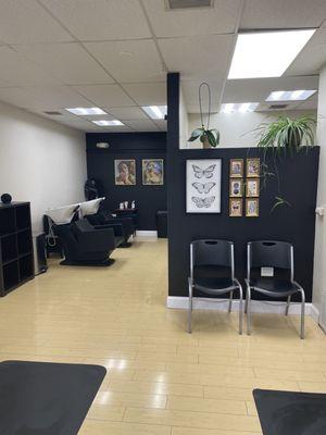 Salon area