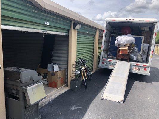 Uhaul to unload into storage unit.