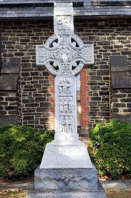 Monument Outside to DiBrandi's