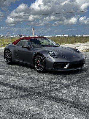 Full satin dark grey on this beautiful Porsche 911 carrera S