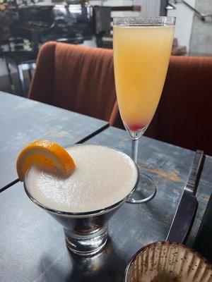 El cafe and pear Bellini