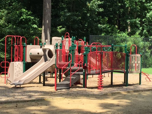 Playground very close to parking