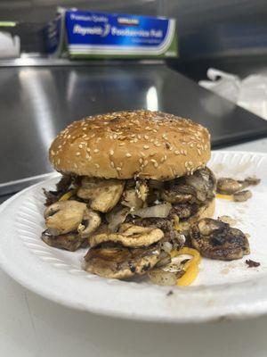 Cheeseburger with mushroom