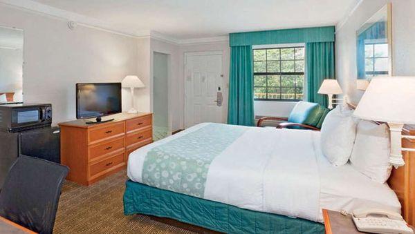 MH Hampton Hampton VA Guestroom King