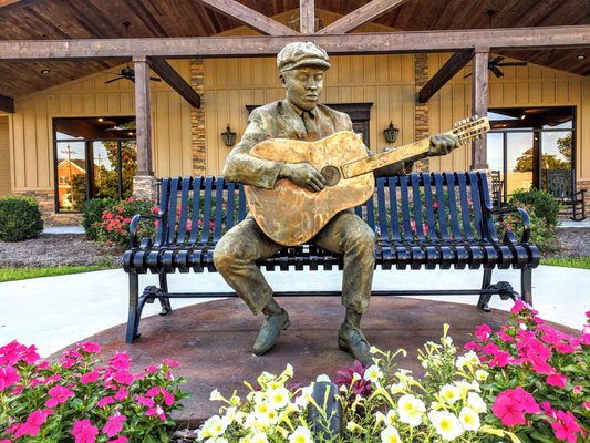 Blind Willie McTell statue