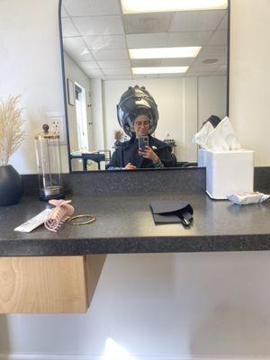 Cree8ions Hair Salon