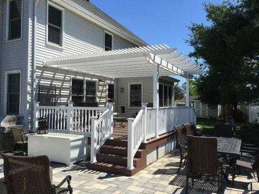 Wolf PVC Decking , White Vinyl Handrails , White Vinyl Pergola