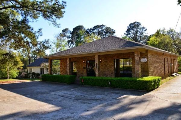 Dr. Coffin's office is located at 514 Tenaha Street in Center, Texas.