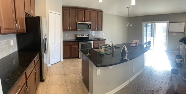 Kitchen after cleaning.