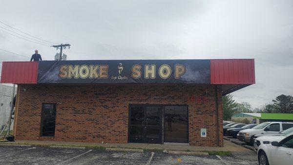 High Quality Smoke Shop