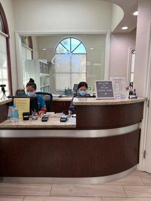 Great front desk staff