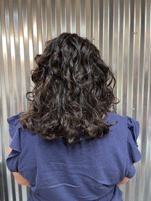 Had my hair cut and styled today by Danica Hughes @Lincoln Heights Salons by JC, San Antonio Texas. She know long and curly hair !!