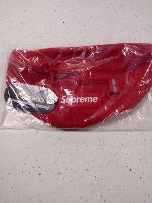 Supreme Waist Bag.