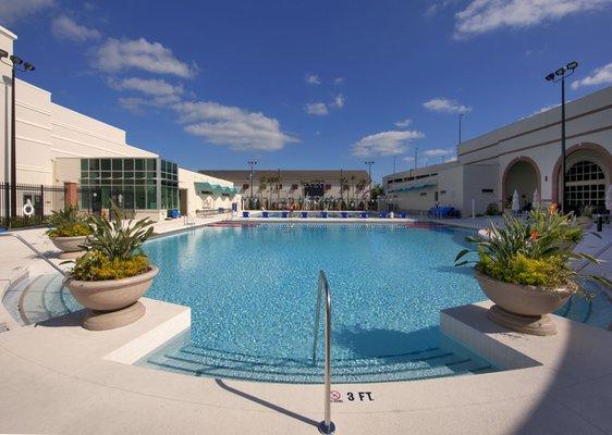 Expansive Aquatics Center