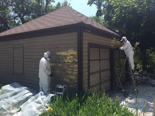 Stripping lead paint