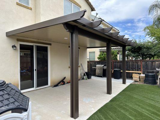 All aluminum patios