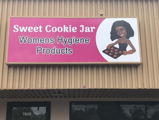 Sweet cookie jar pick up your cookie wash and other beauty products