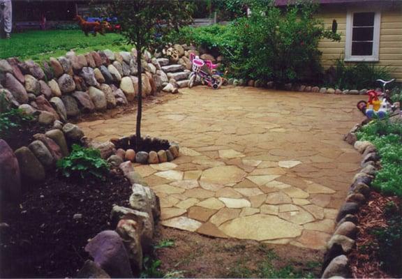 Flagstone patio using Napoleon Stone