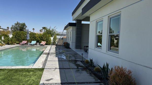 Window cleaning in Palm Springs, CA 92262