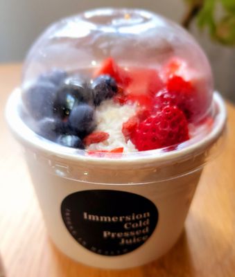 Immersion Cold Pressed Juice Berry Bowl