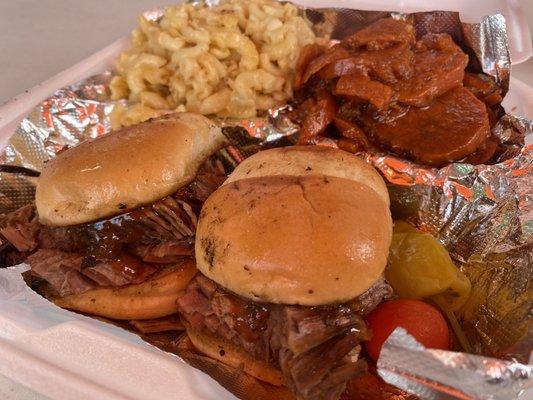 Brisket sliders, Mac n cheese and yams!