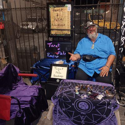 Me waiting for reading on Frenchmen Street