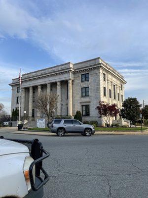 Beautiful Courthouse!