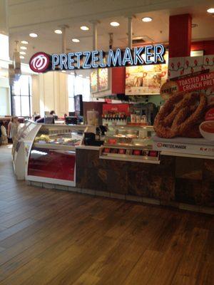 Pretzelmaker