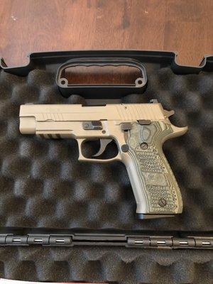 Sig P226 Scorpion Elite.