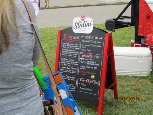 Ukrop's Food Truck: The Menu