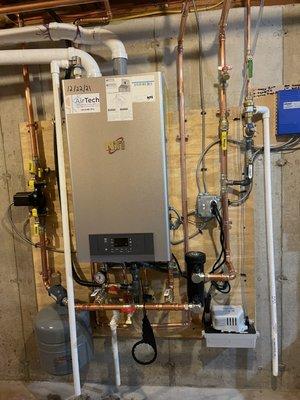 NTI Ultra High Efficiency Natural Gas Combi-Boiler